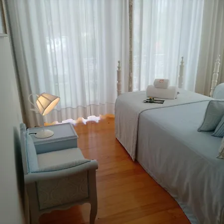 Casa Altamira 3*