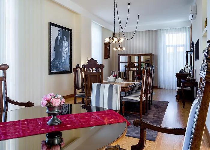 Casa Altamira Espadanedo (Macedo de Cavaleiros)